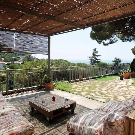 Casa Miramar * Cabrils